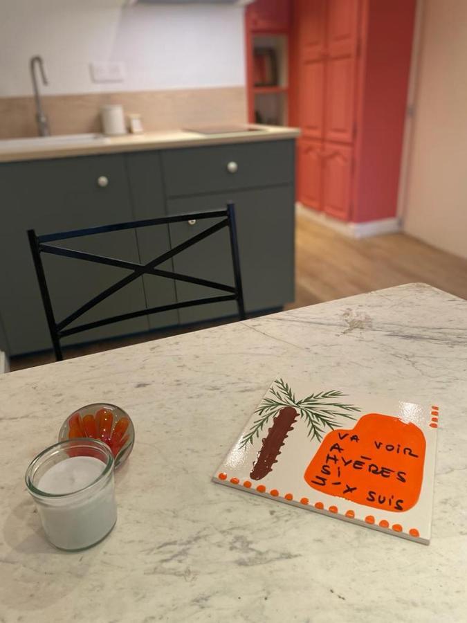 3 Studios Hyeres - Centre Ville Rue Pietonne - Manon Екстериор снимка